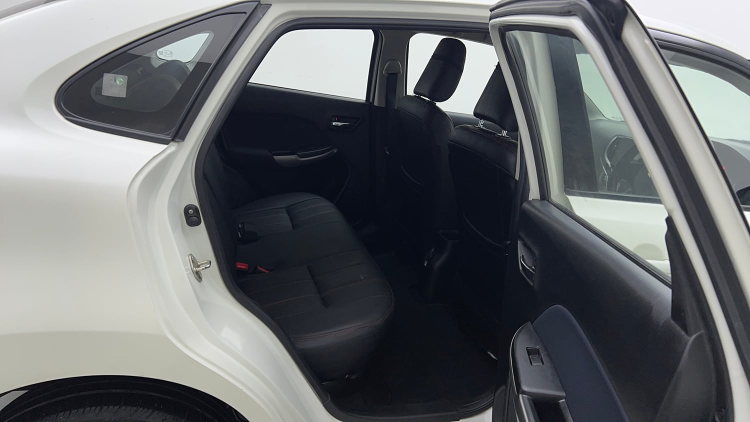 Used 2021 Maruti Suzuki Baleno Delta Petrol Manual interior RIGHT SIDE REAR DOOR CABIN VIEW