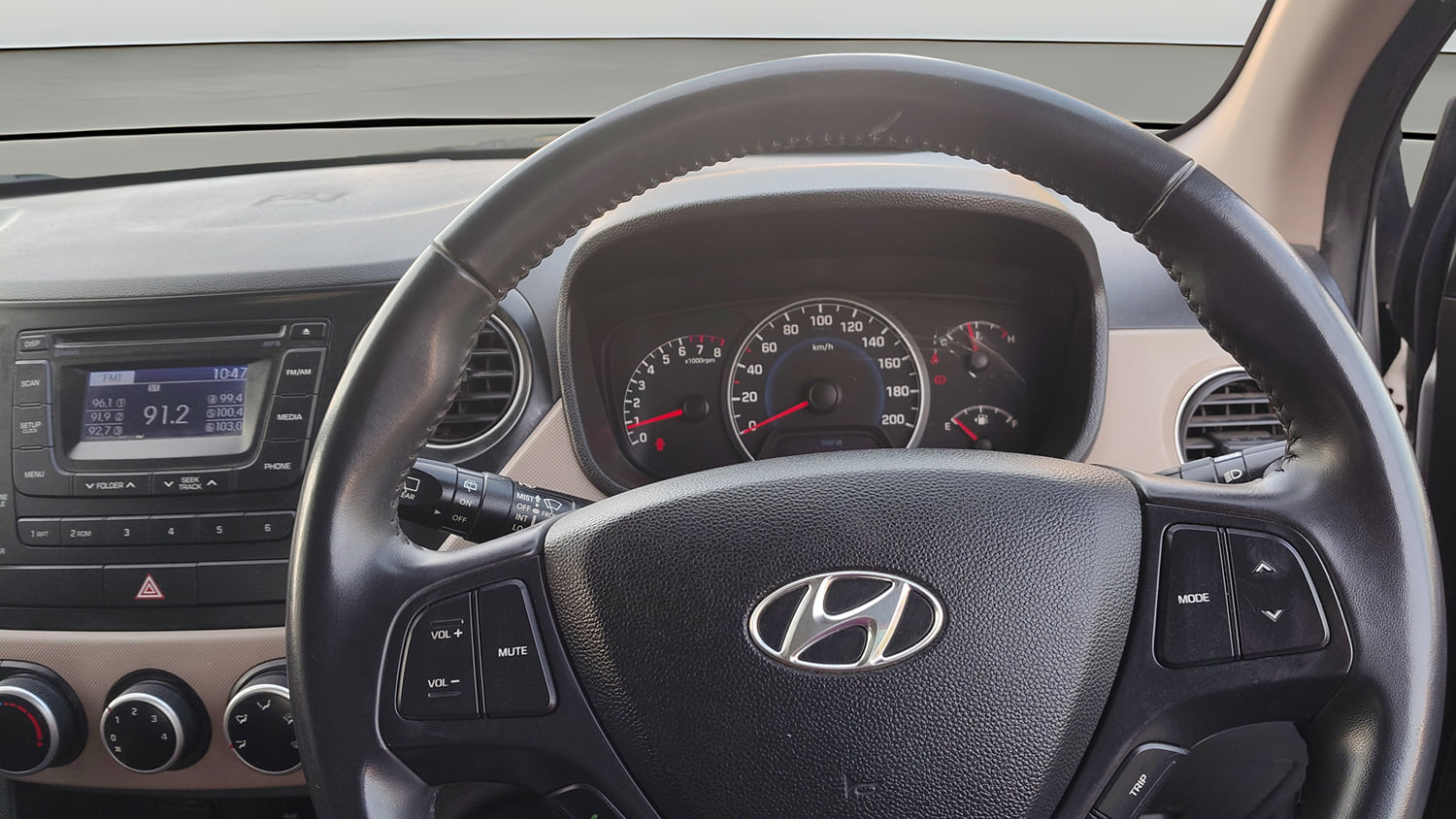 Used 2013 Hyundai Grand i10 Asta 1.2 Kappa VTVT Petrol Manual interior STEERING VIEW