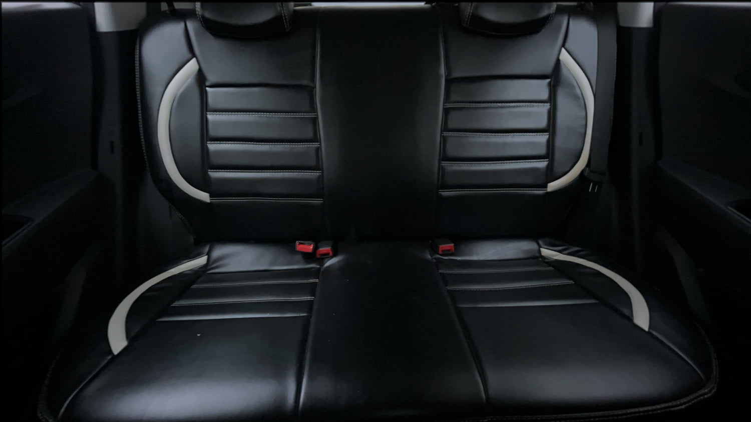 Used 2024 Hyundai Exter SX 1.2 MT Dual Tone Petrol Manual interior REAR SEAT CONDITION VIEW