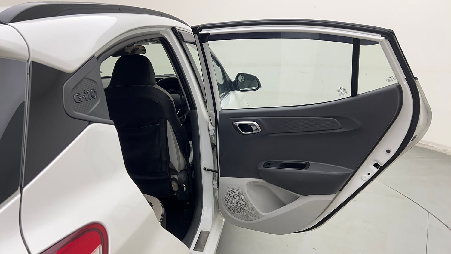 Used 2022 Hyundai Grand i10 Nios Sportz 1.2 Kappa VTVT Petrol Manual interior RIGHT REAR DOOR OPEN VIEW