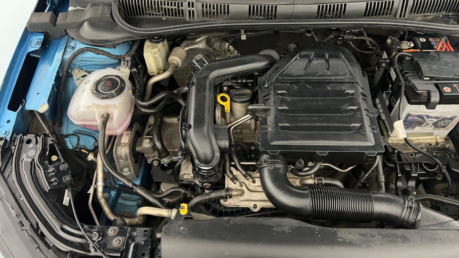 Used 2023 Skoda Slavia Style 1.0L TSI MT Petrol Manual engine ENGINE RIGHT SIDE VIEW
