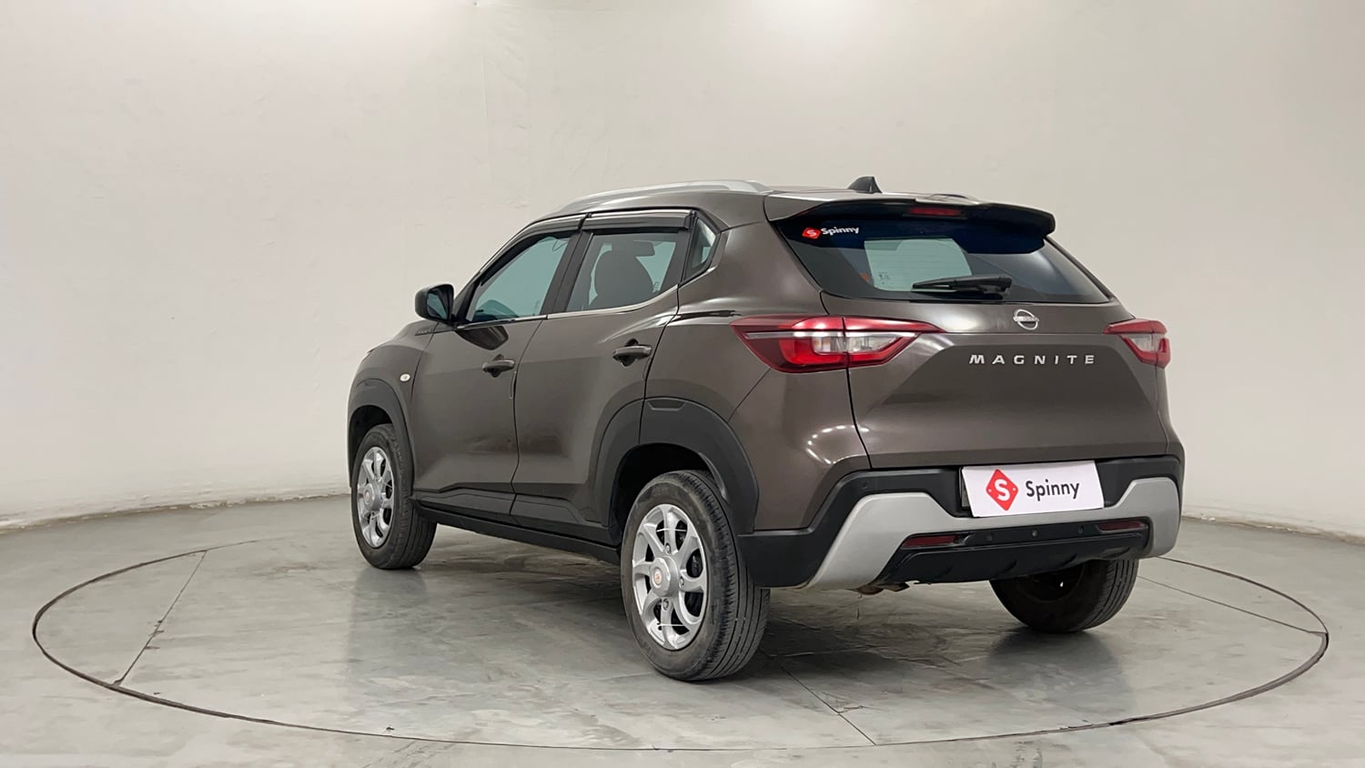 Used 2023 Nissan Magnite XE Petrol Manual exterior LEFT REAR CORNER VIEW