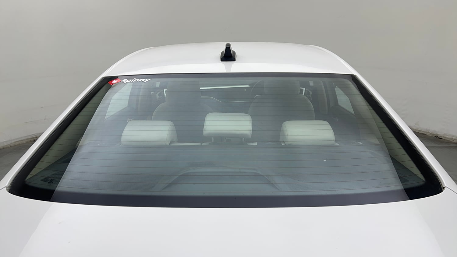 Used 2022 Volkswagen Virtus Highline 1.0 TSI AT Petrol Automatic exterior BACK WINDSHIELD VIEW