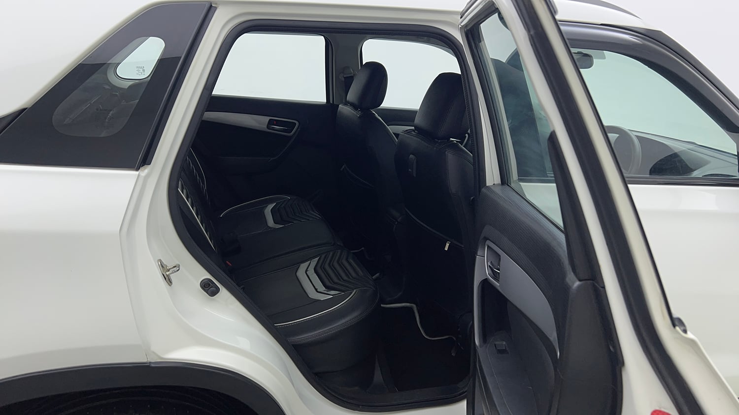 Used 2021 Maruti Suzuki Vitara Brezza ZXi AT SHVS Petrol Automatic interior RIGHT SIDE REAR DOOR CABIN VIEW
