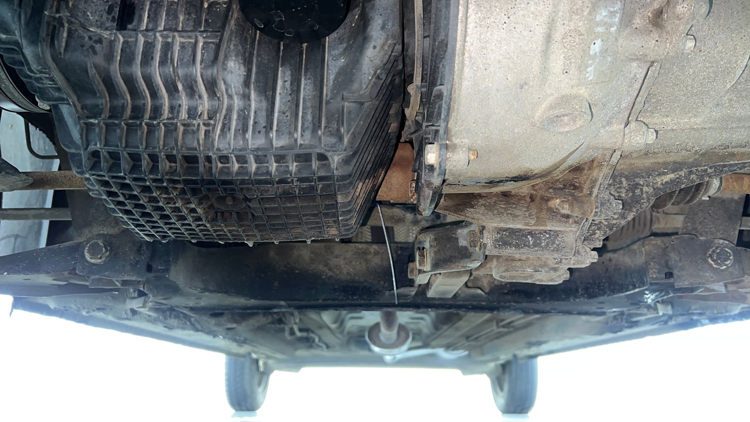 Used 2021 Renault Kwid Neotech RXL Petrol Manual extra FRONT LEFT UNDERBODY VIEW