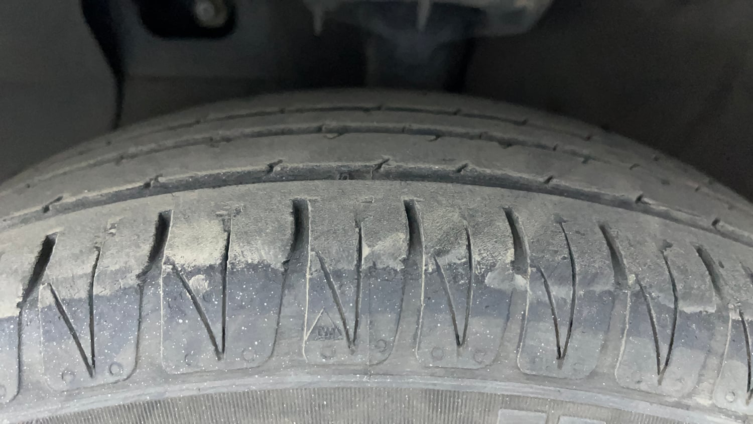 Used 2020 Hyundai Grand i10 Nios Asta AMT 1.2 Kappa VTVT Petrol Automatic tyres LEFT FRONT TYRE TREAD VIEW