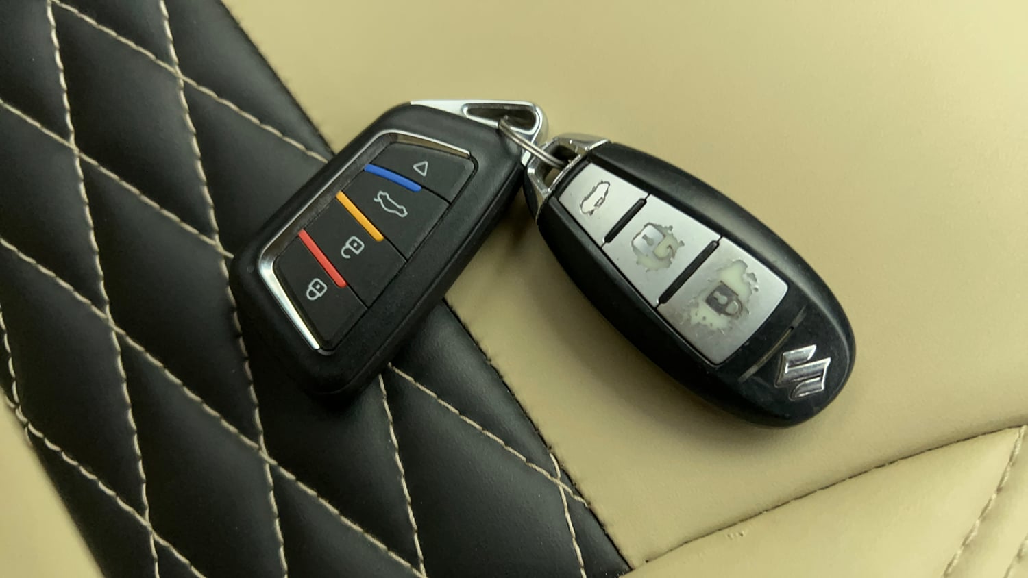Used 2020 Maruti Suzuki Ciaz Alpha 1.5 AT Petrol Automatic extra CAR KEY VIEW