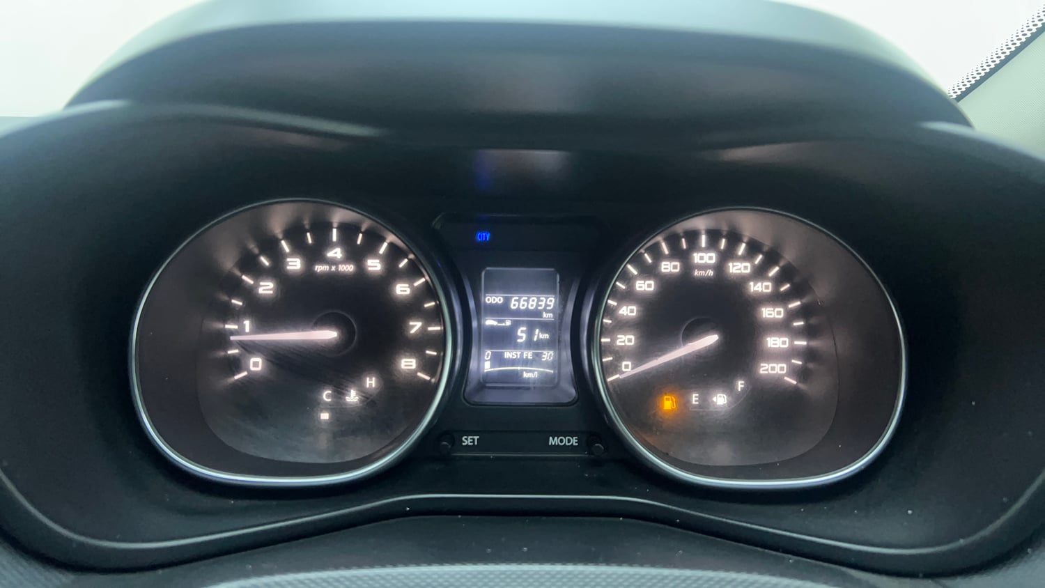 Used 2018 Tata Nexon XZ Plus Diesel Diesel Manual interior CLUSTERMETER VIEW
