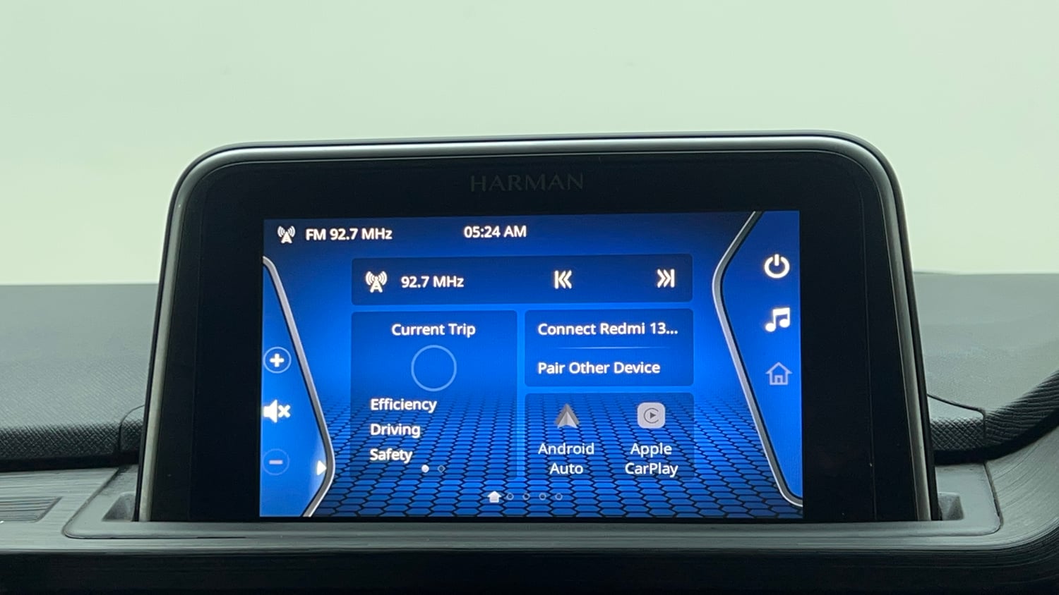 Used 2023 Tata Punch Accomplished Dazzle Pack AMT Petrol Automatic top_features Touch screen infotainment system