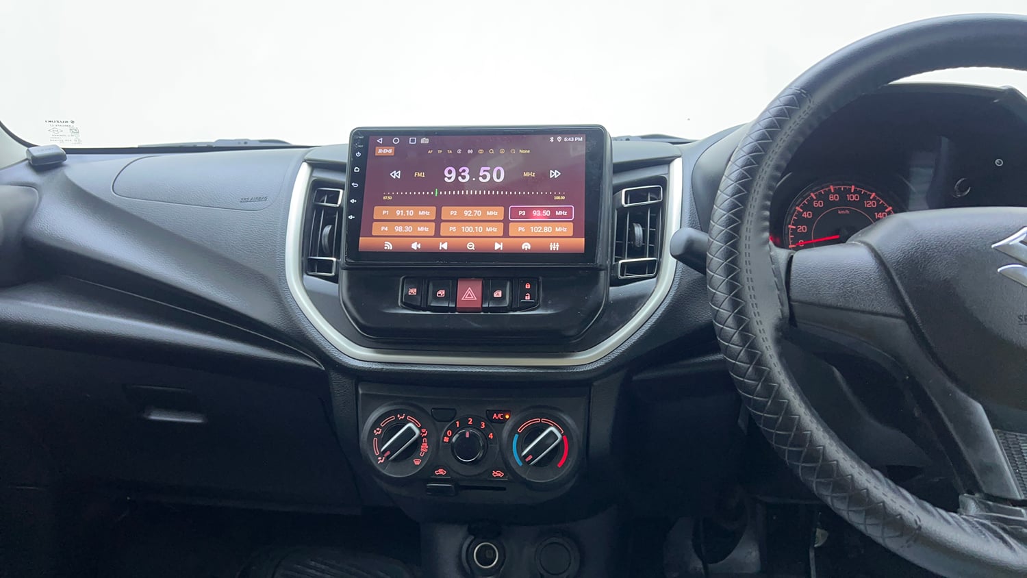 Used 2022 Maruti Suzuki Celerio VXi Petrol Manual interior MUSIC SYSTEM & AC CONTROL VIEW