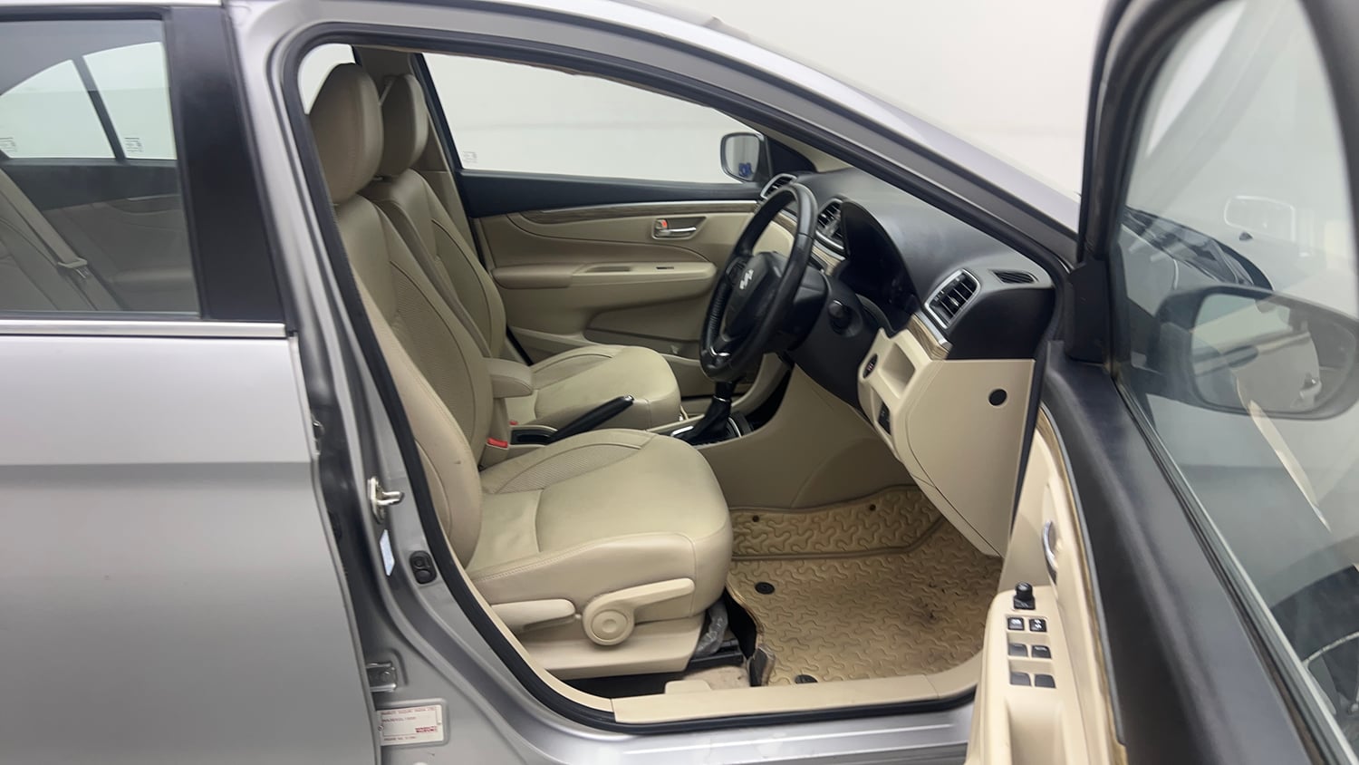 Used 2021 Maruti Suzuki Ciaz Alpha 1.5 AT Petrol Automatic interior RIGHT SIDE FRONT DOOR CABIN VIEW