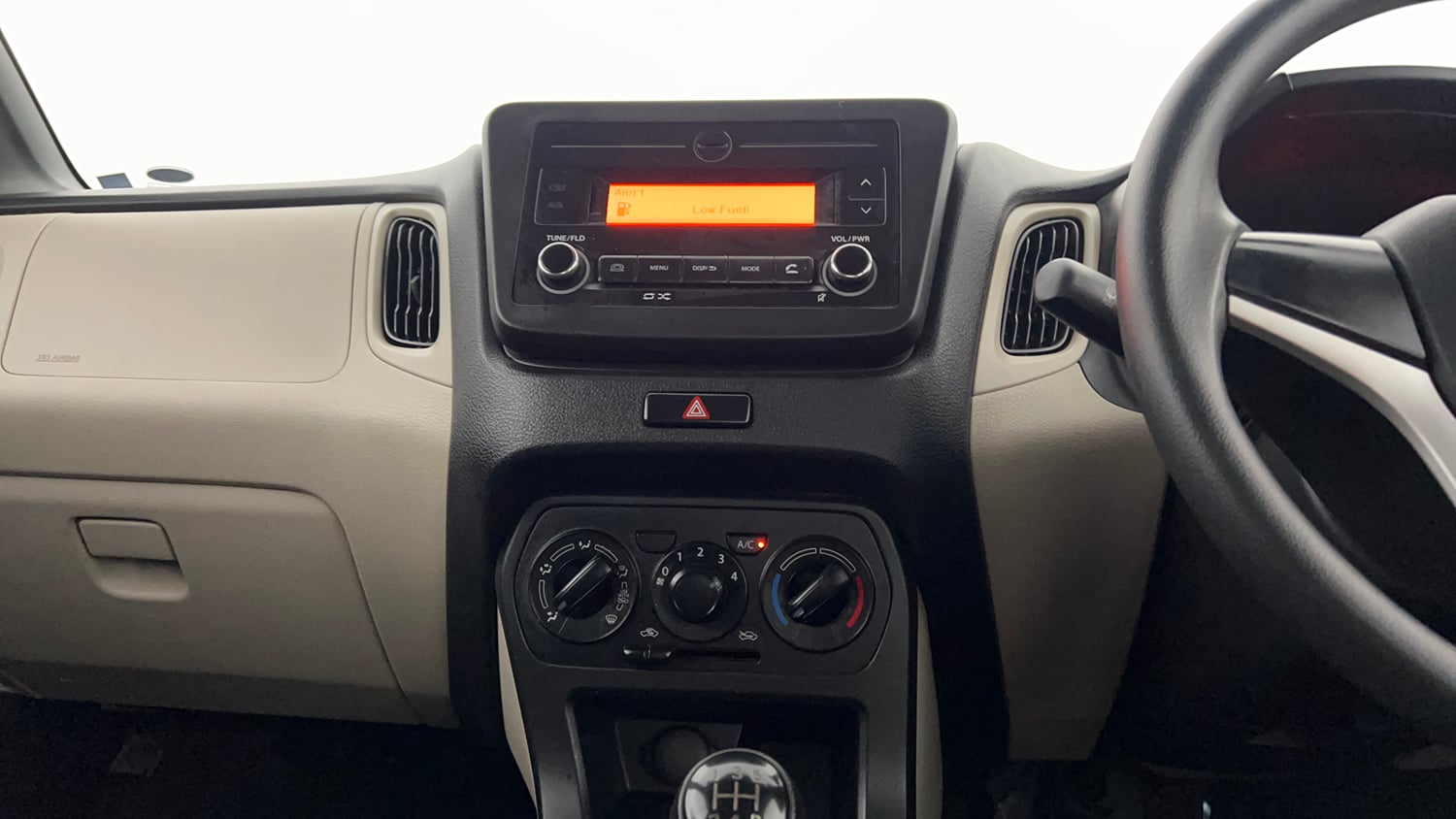 Used 2022 Maruti Suzuki Wagon R VXI 1.0 Petrol Manual interior MUSIC SYSTEM & AC CONTROL VIEW