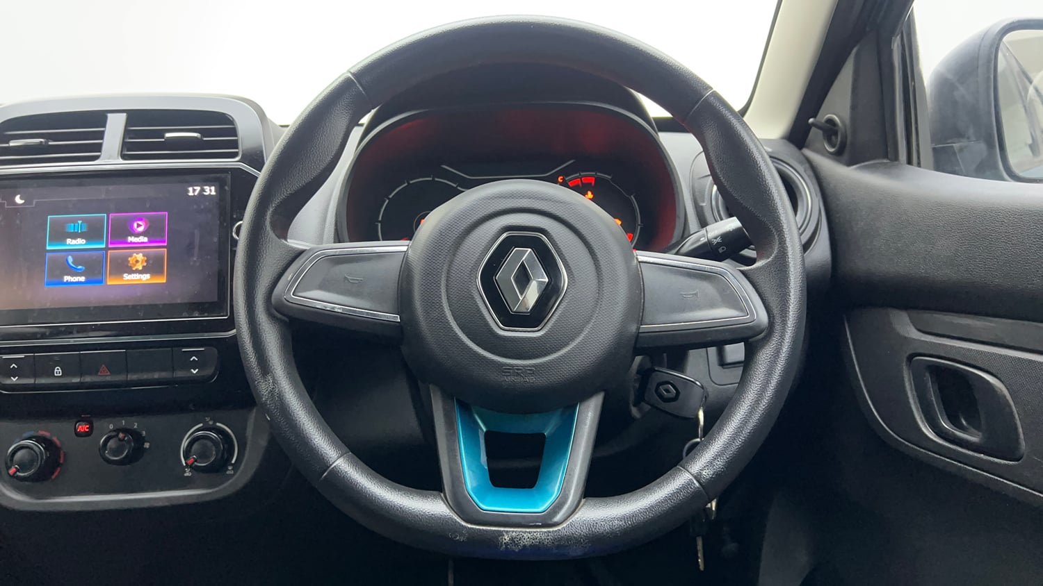 Used 2021 Renault Kwid Neotech RXL Petrol Manual interior STEERING VIEW