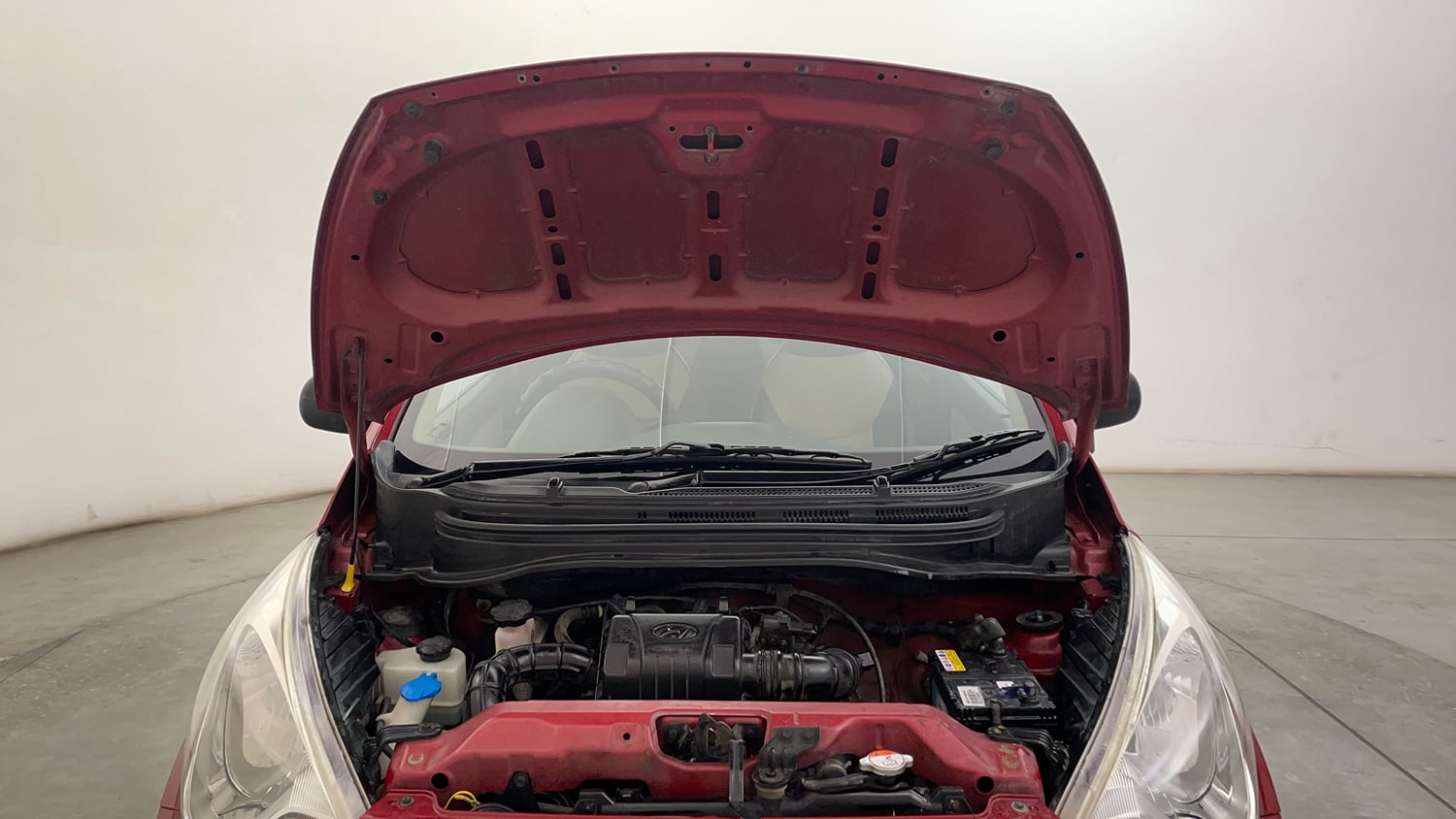Used 2015 Hyundai Eon D-Lite + Petrol Manual engine ENGINE & BONNET OPEN FRONT VIEW