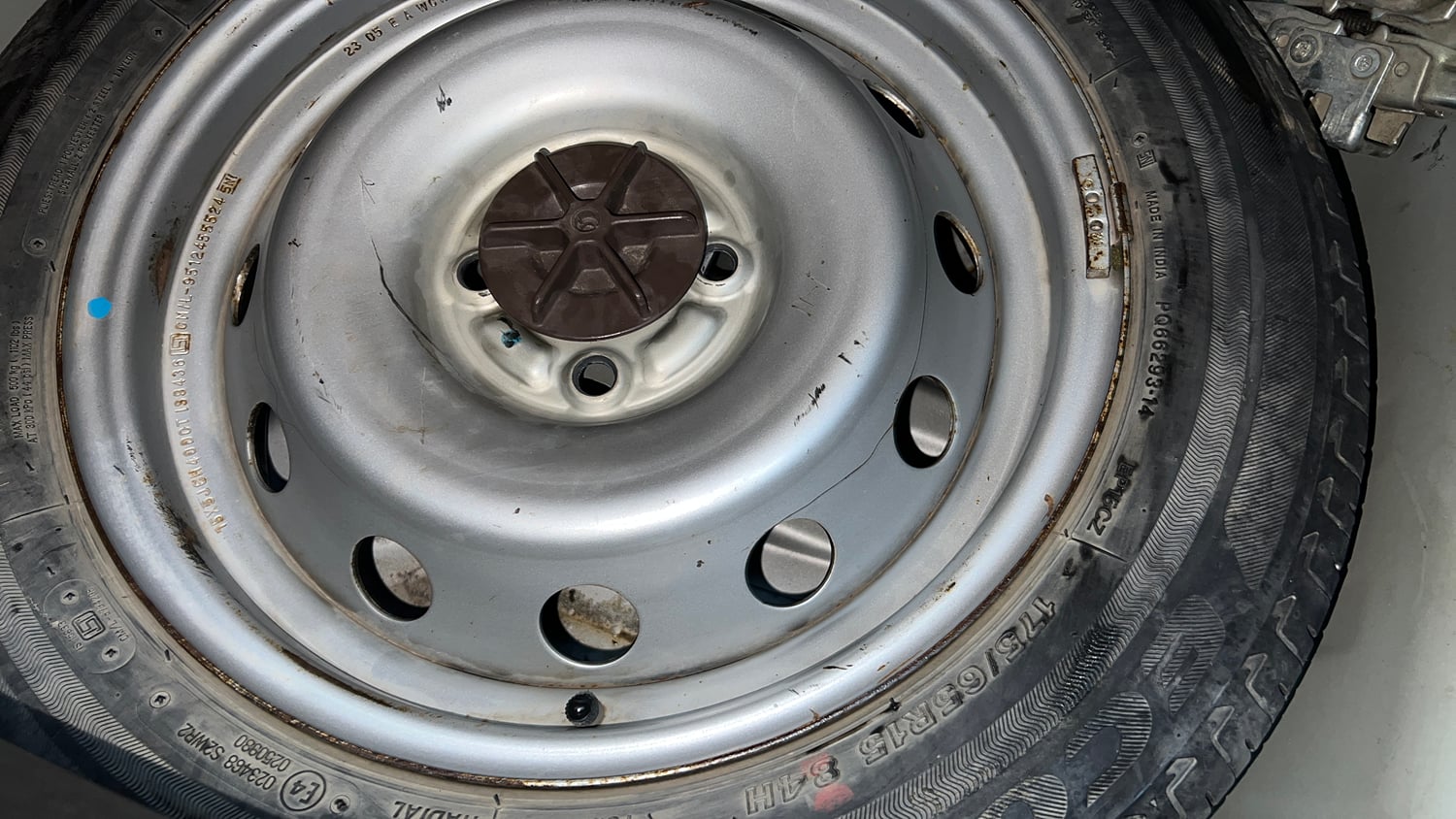 Used 2023 Maruti Suzuki Ignis Sigma 1.2 MT Petrol Manual tyres SPARE TYRE VIEW