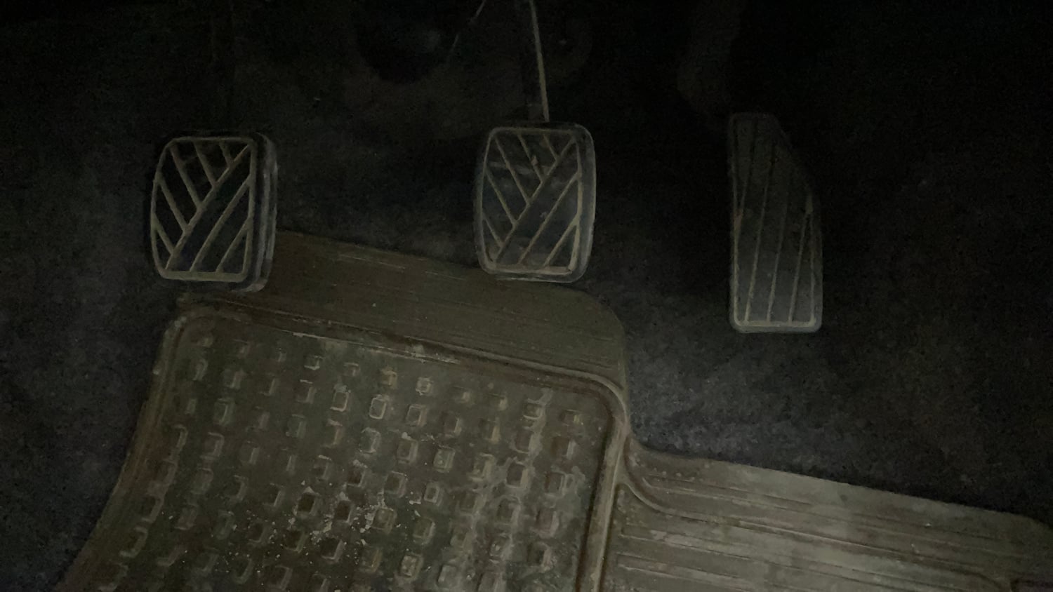 Used 2017 Maruti Suzuki Celerio VXi Petrol Manual interior PEDALS VIEW