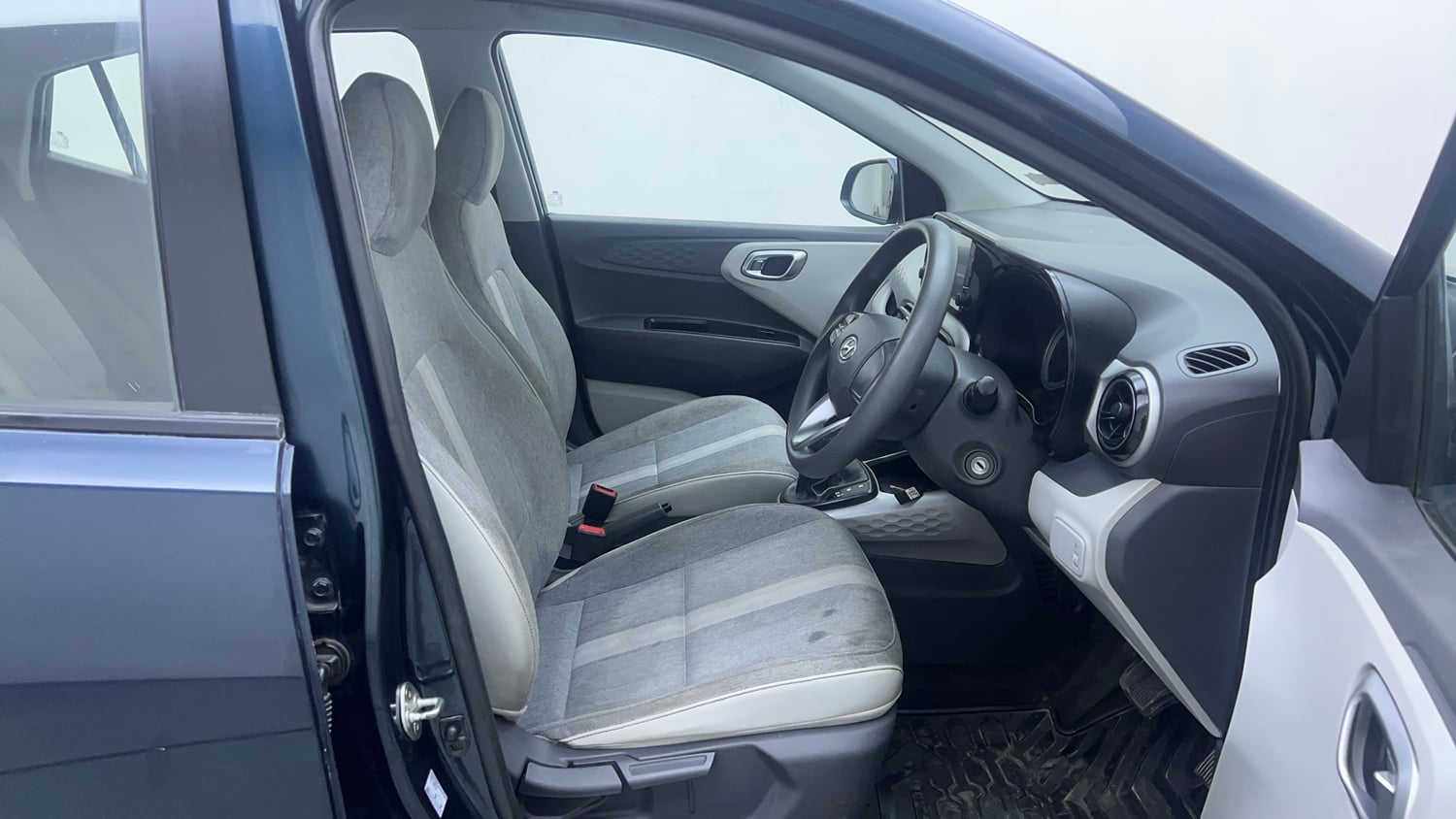 Used 2020 Hyundai Grand i10 Nios Sportz AMT 1.2 Kappa VTVT Petrol Automatic interior RIGHT SIDE FRONT DOOR CABIN VIEW