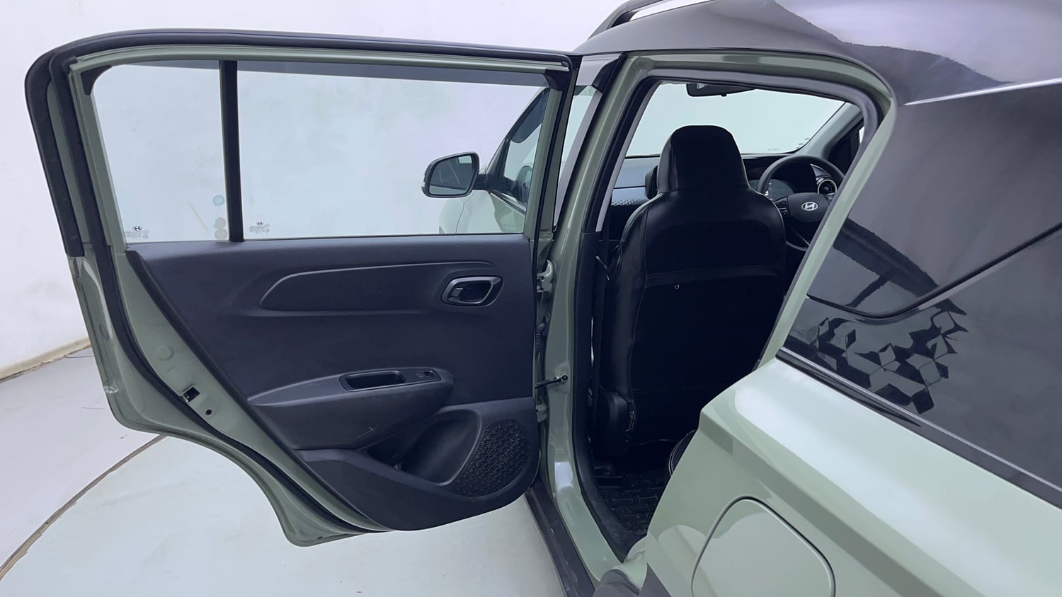 Used 2024 Hyundai Exter SX 1.2 MT Dual Tone Petrol Manual interior LEFT REAR DOOR OPEN VIEW