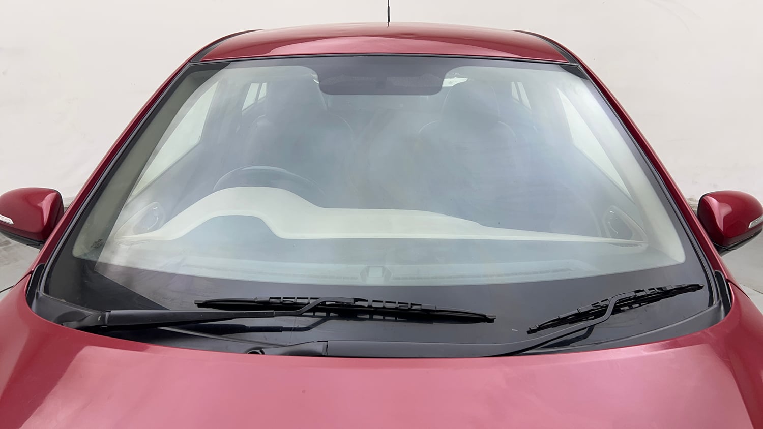 Used 2015 Hyundai Elite i20 Asta 1.2 Petrol Manual exterior FRONT WINDSHIELD VIEW