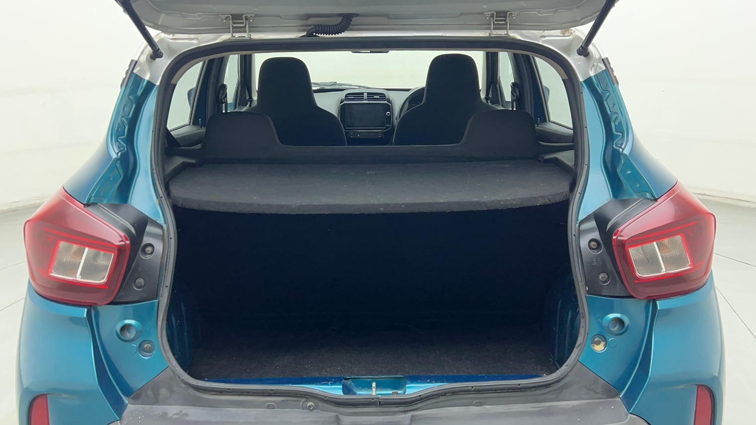 Used 2021 Renault Kwid Neotech RXL Petrol Manual interior DICKY INSIDE VIEW