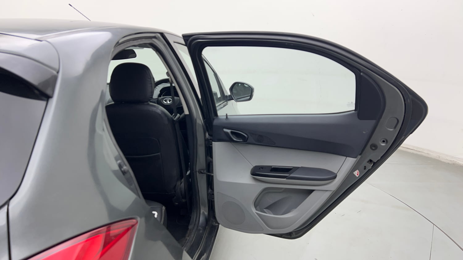 Used 2020 Tata Tiago XT Petrol Manual interior RIGHT REAR DOOR OPEN VIEW