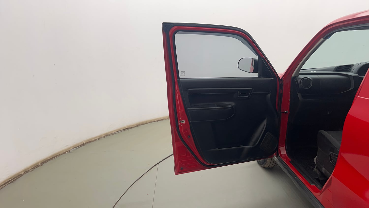 Used 2019 Maruti Suzuki S-Presso VXi Petrol Manual interior LEFT FRONT DOOR OPEN VIEW