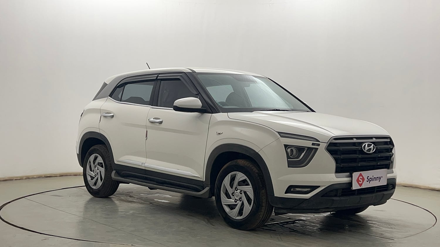 Used 2022 Hyundai Creta E 1.5 Diesel Diesel Manual exterior RIGHT FRONT CORNER VIEW