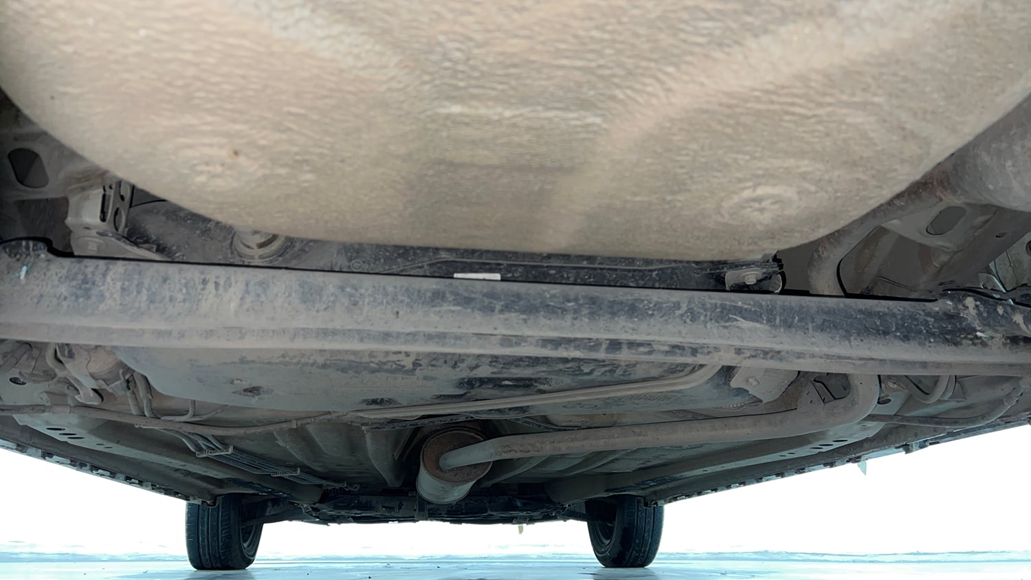 Used 2022 Maruti Suzuki Ignis Delta 1.2 MT Petrol Manual extra REAR UNDERBODY VIEW (TAKEN FROM REAR)