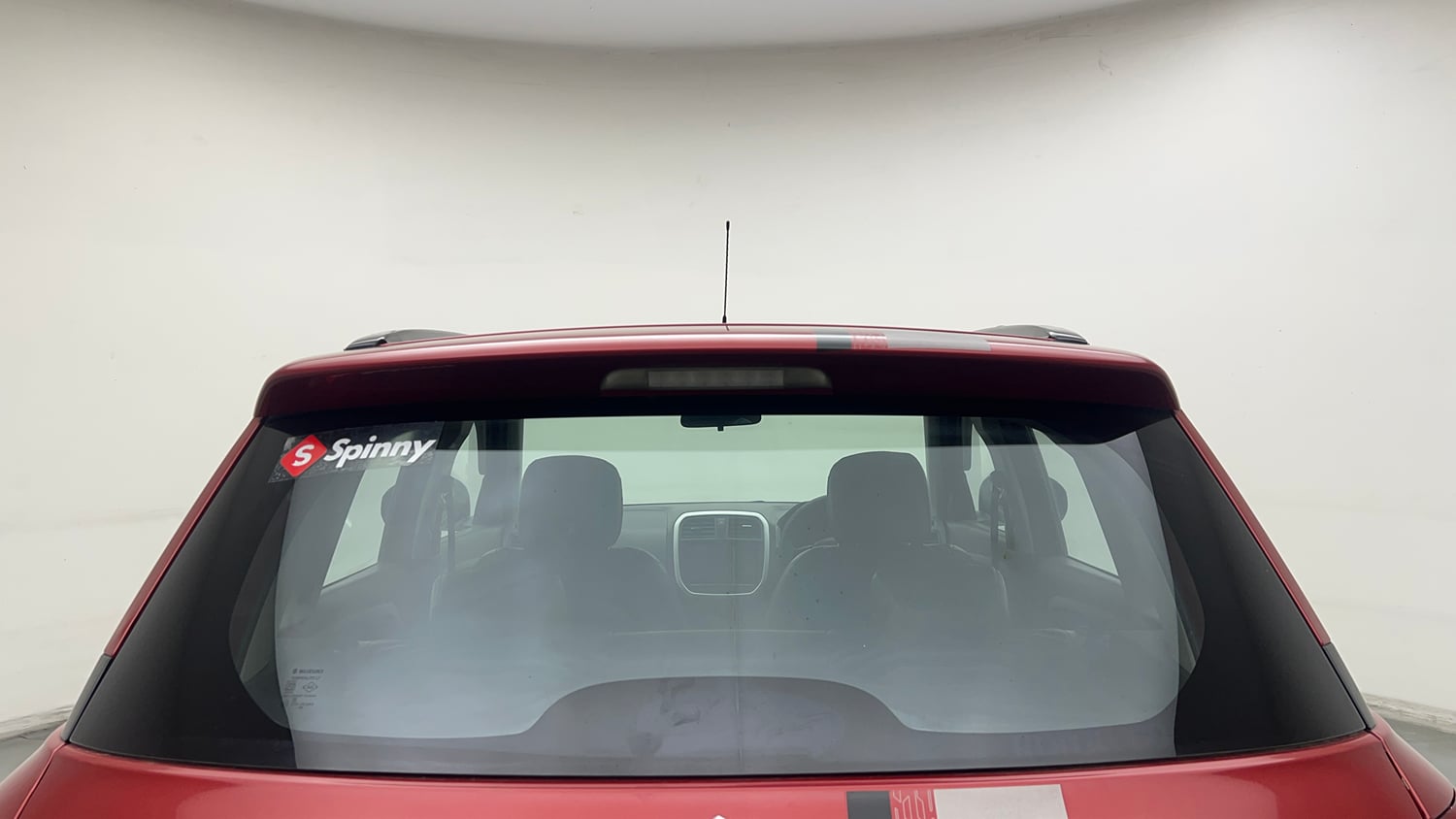 Used 2017 Maruti Suzuki Vitara Brezza VDi (O) Diesel Manual exterior BACK WINDSHIELD VIEW