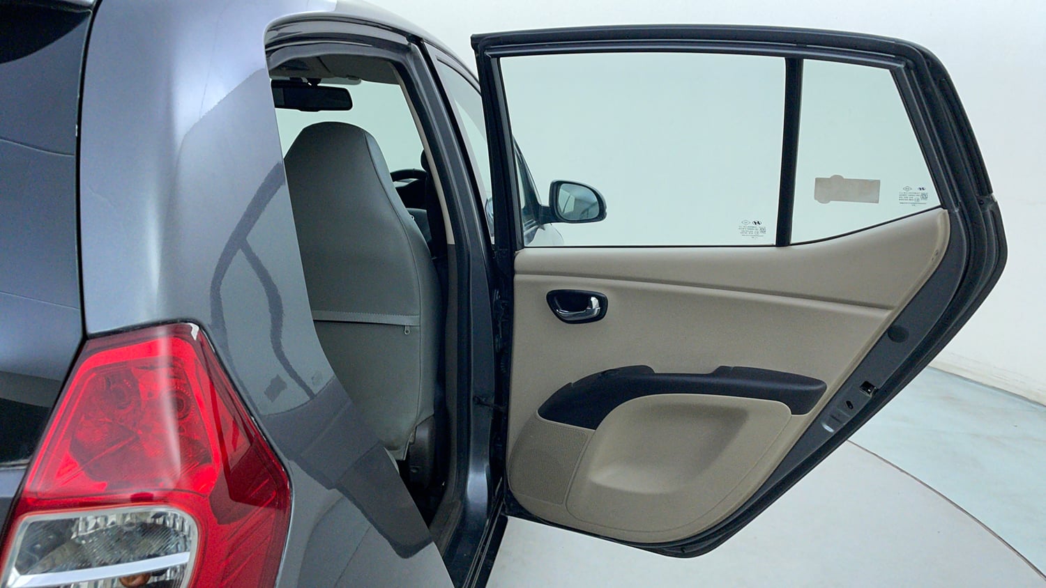 Used 2013 Hyundai i10 Sportz 1.2 AT Kappa2 Petrol Automatic interior RIGHT REAR DOOR OPEN VIEW