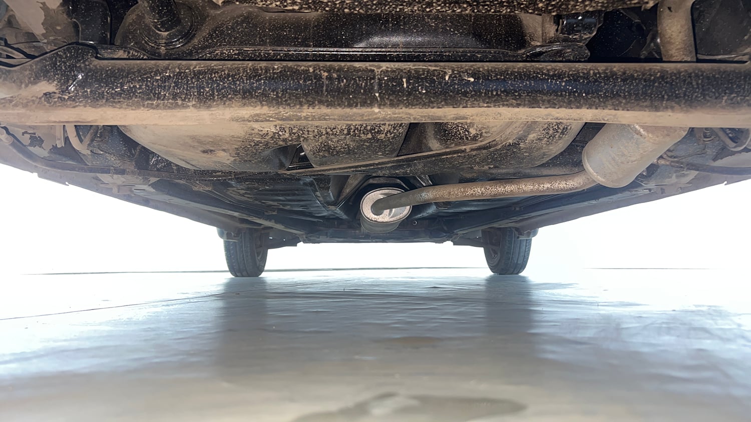 Used 2023 Maruti Suzuki Alto K10 VXi Plus AGS Petrol Automatic extra REAR UNDERBODY VIEW (TAKEN FROM REAR)
