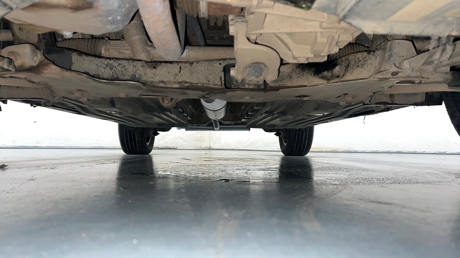 Used 2022 Toyota Urban Cruiser Premium Grade MT Petrol Manual extra FRONT LEFT UNDERBODY VIEW