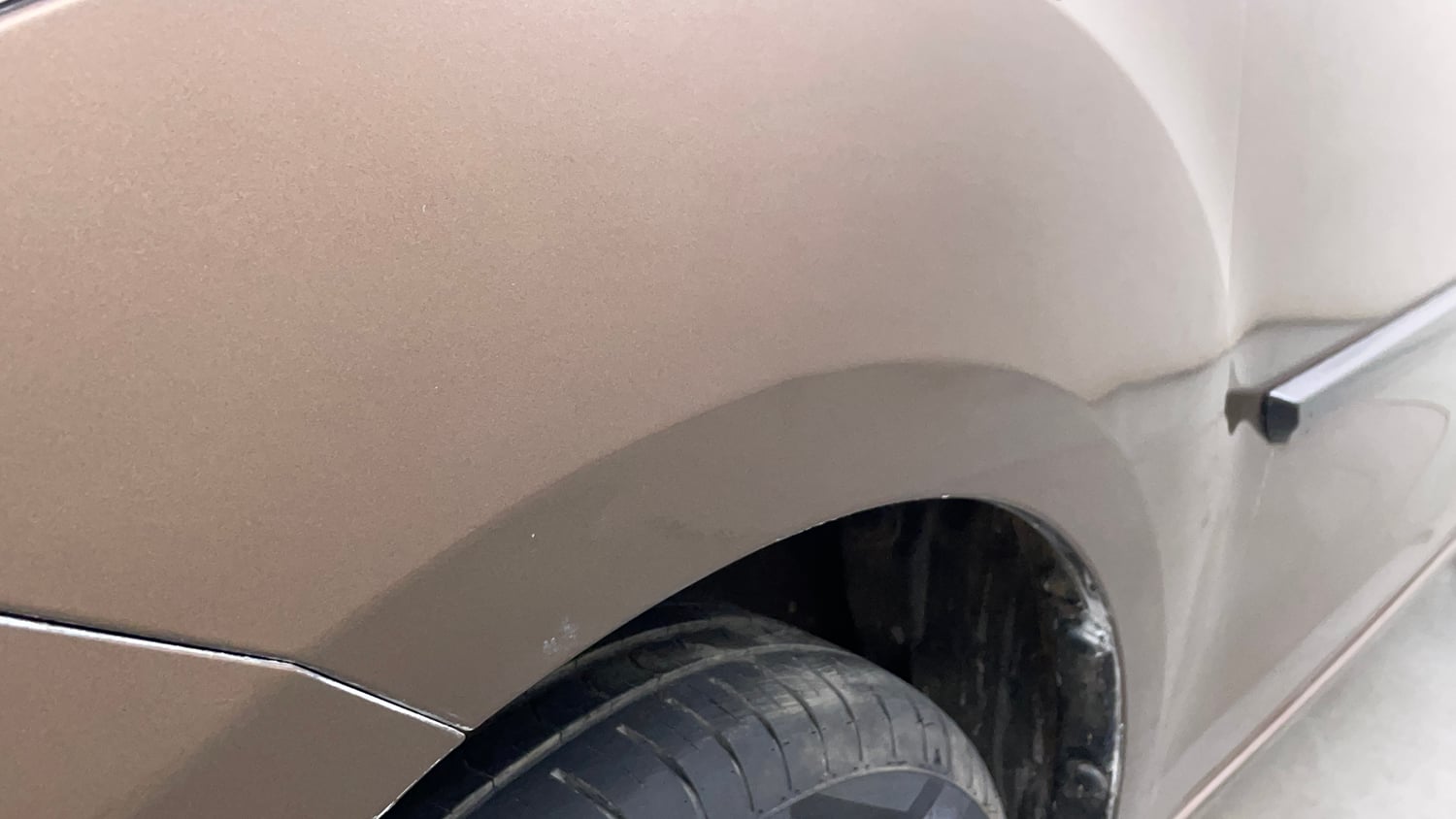 Used 2015 Maruti Suzuki Ertiga ZXi Petrol Manual dents MINOR DENT