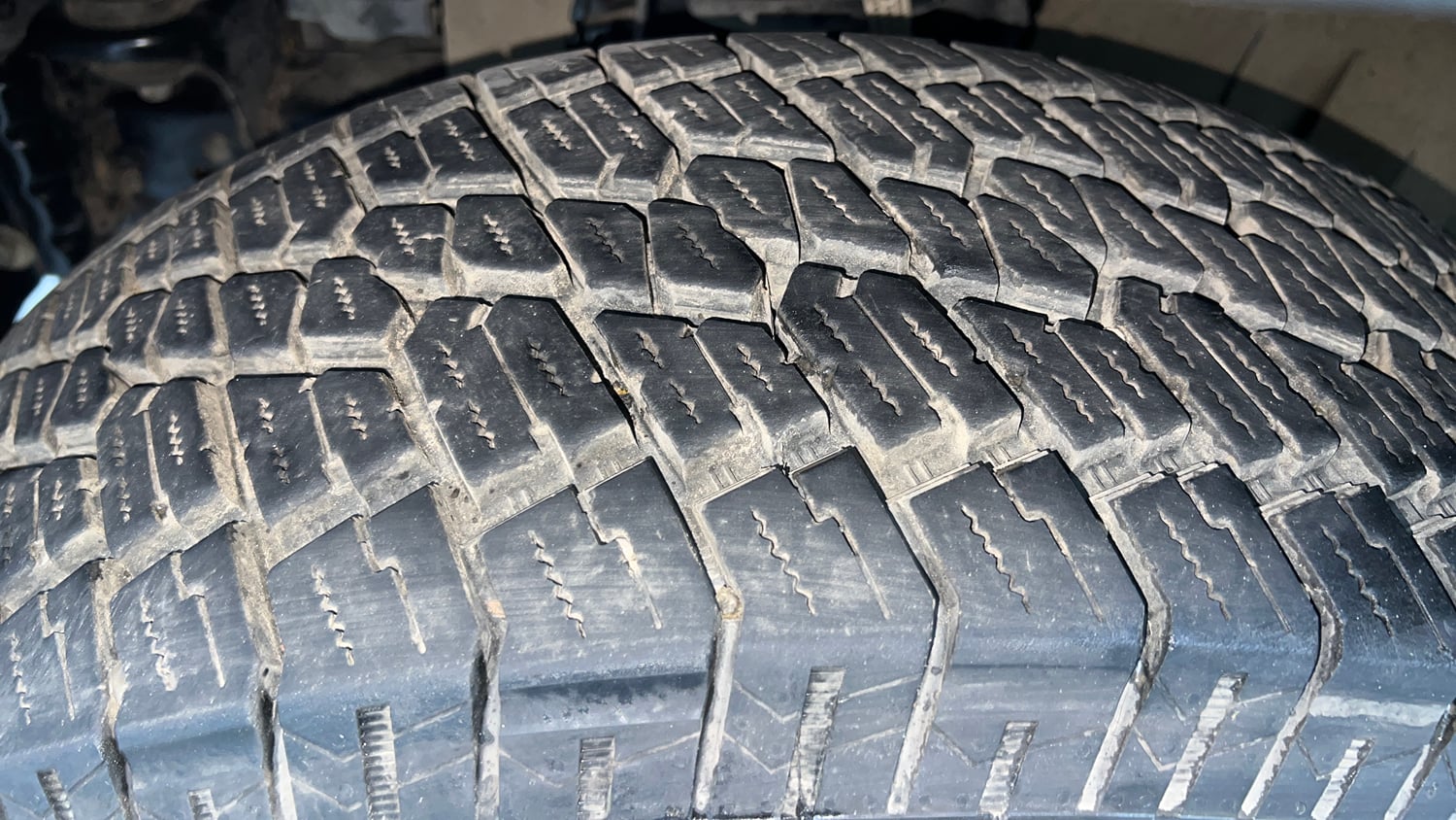 Used 2024 Mahindra Thar LX Hard Top Diesel MT RWD Diesel Manual tyres LEFT FRONT TYRE TREAD VIEW