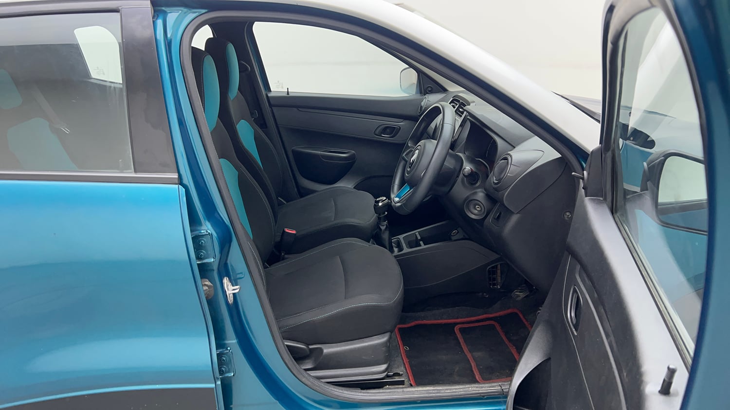 Used 2021 Renault Kwid Neotech RXL Petrol Manual interior RIGHT SIDE FRONT DOOR CABIN VIEW