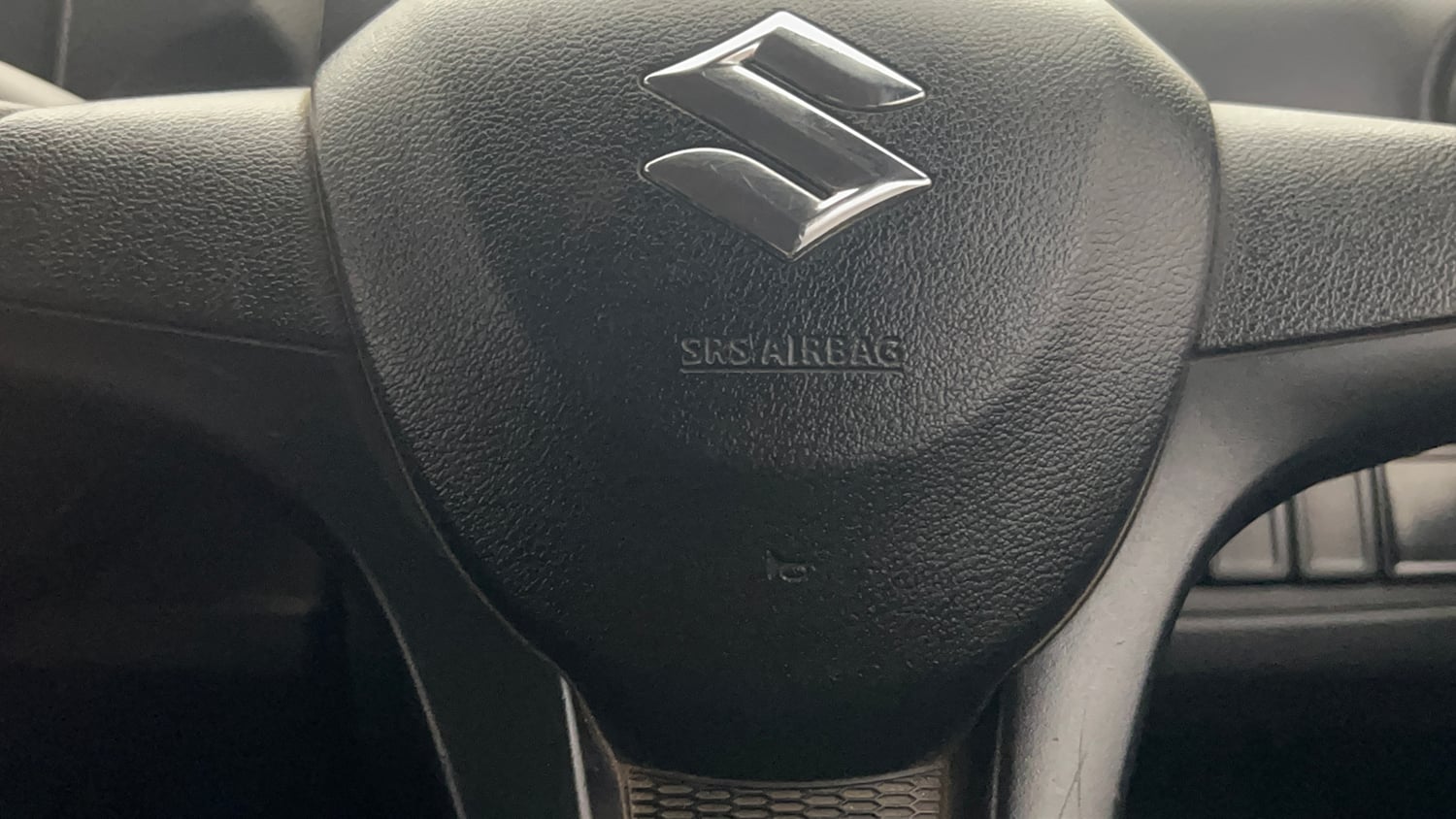 Used 2019 Maruti Suzuki S-Presso VXi Petrol Manual top_features Airbags