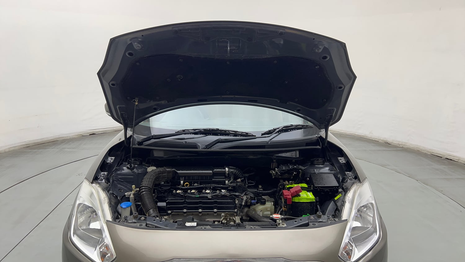 Used 2018 Maruti Suzuki Dzire VXi AMT Petrol Automatic engine ENGINE & BONNET OPEN FRONT VIEW