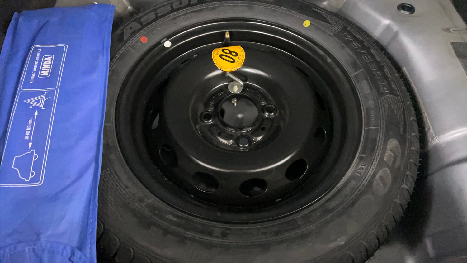 Used 2019 Tata Tiago Revotron XZ Plus Dual Tone Petrol Manual tyres SPARE TYRE VIEW