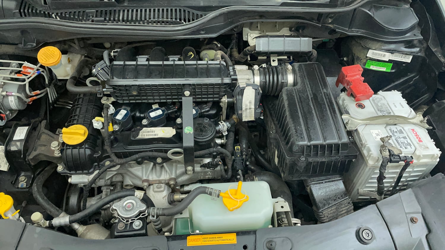 Used 2024 Tata Altroz XZA Plus (S) Dark Edition Petrol Automatic engine ENGINE LEFT SIDE VIEW