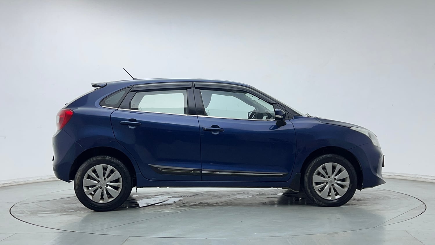 Used 2018 Maruti Suzuki Baleno Delta 1.2 Petrol Manual exterior RIGHT SIDE VIEW
