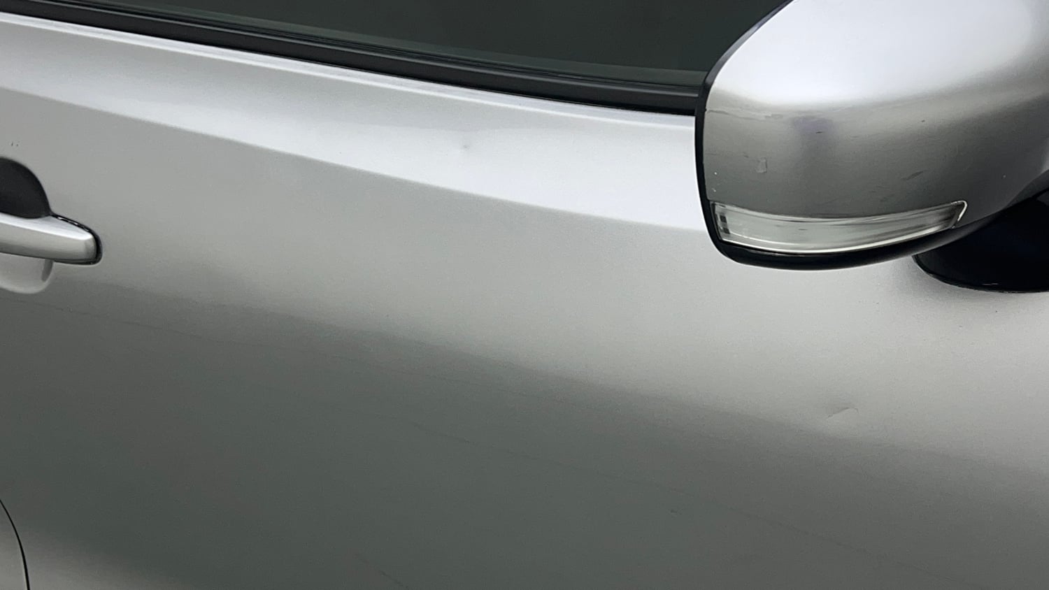 Used 2016 Maruti Suzuki Baleno Delta 1.2 Petrol Manual dents MINOR DENT