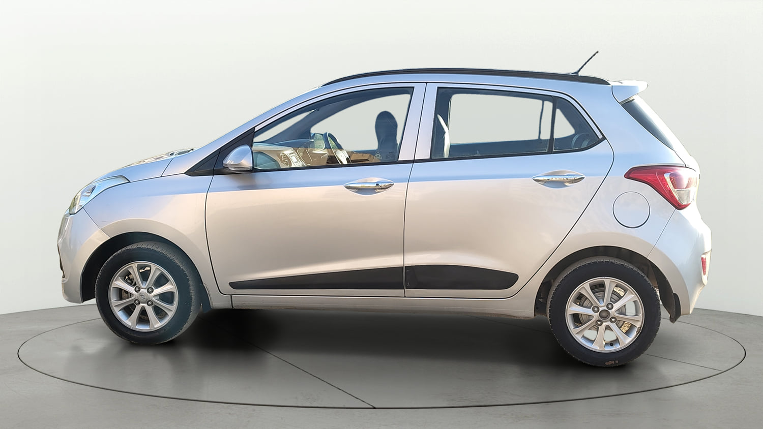 Used 2013 Hyundai Grand i10 Asta 1.2 Kappa VTVT Petrol Manual exterior LEFT SIDE VIEW