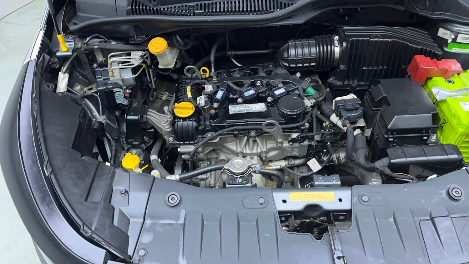 Used 2023 Tata Altroz XZ Petrol Petrol Manual engine ENGINE RIGHT SIDE VIEW