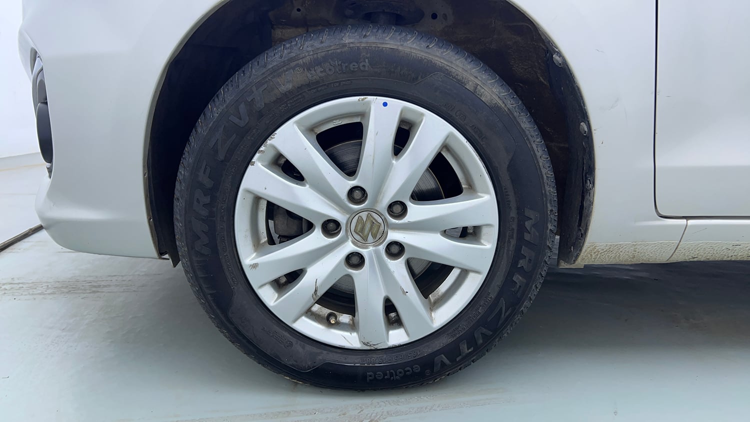 Used 2018 Maruti Suzuki Ertiga VXI CNG (Outside Fitted) Cng Manual tyres LEFT FRONT TYRE RIM VIEW