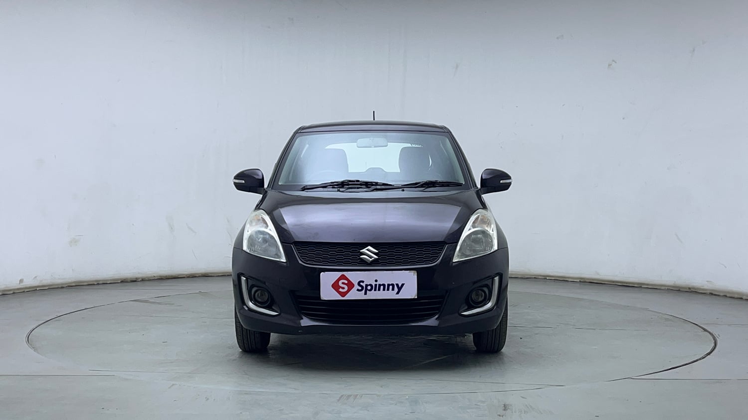Used 2015 Maruti Suzuki Swift VDi Diesel Manual exterior FRONT VIEW