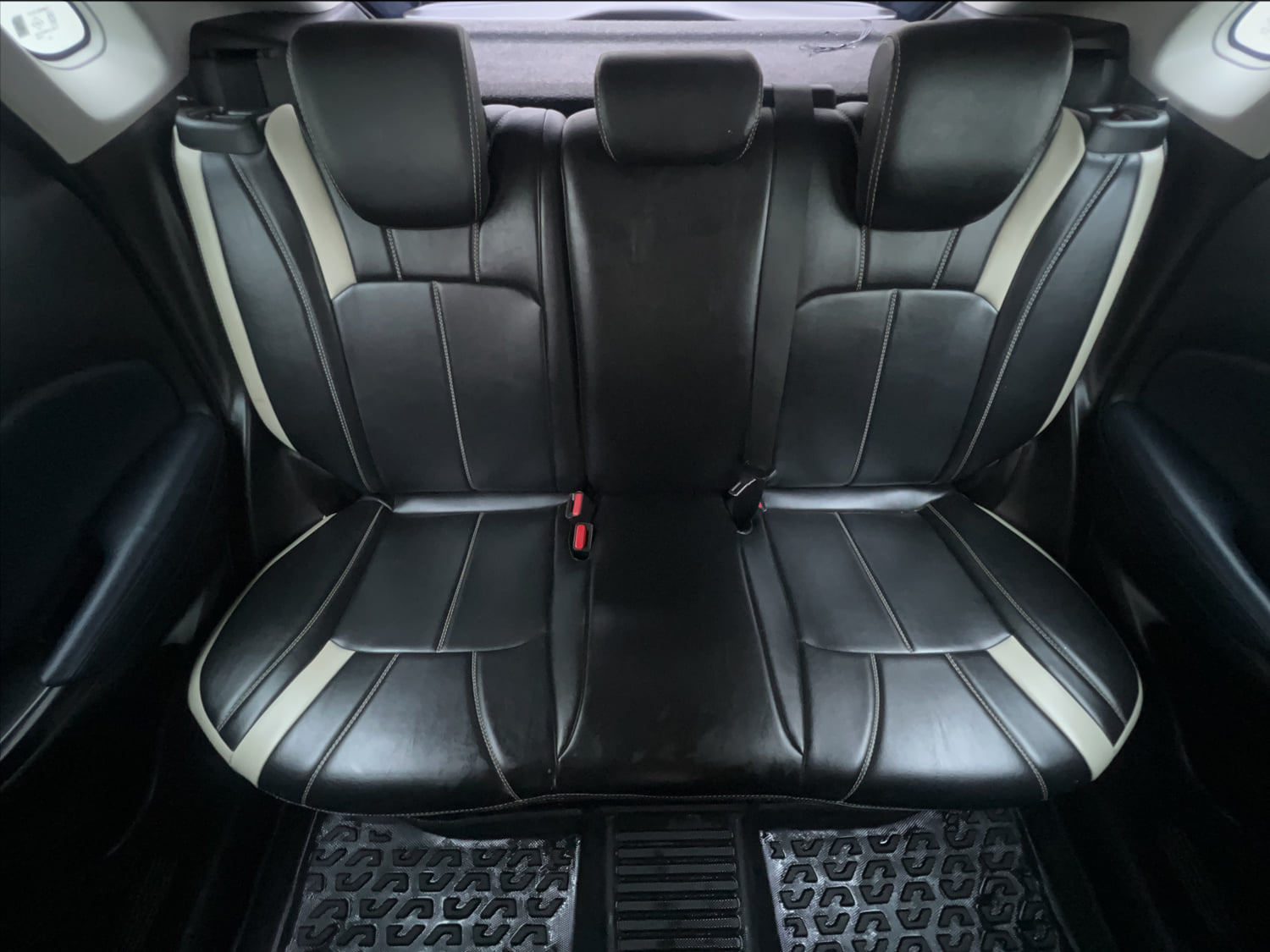 Used 2023 Maruti Suzuki Baleno Alpha AGS Petrol Automatic interior REAR SEAT CONDITION VIEW
