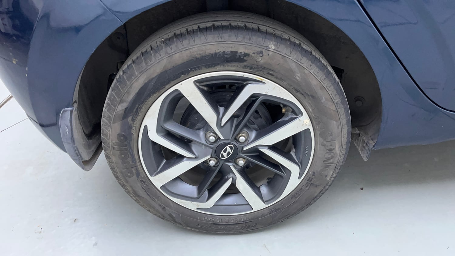 Used 2020 Hyundai Grand i10 Nios Asta AMT 1.2 Kappa VTVT Petrol Automatic tyres RIGHT REAR TYRE RIM VIEW