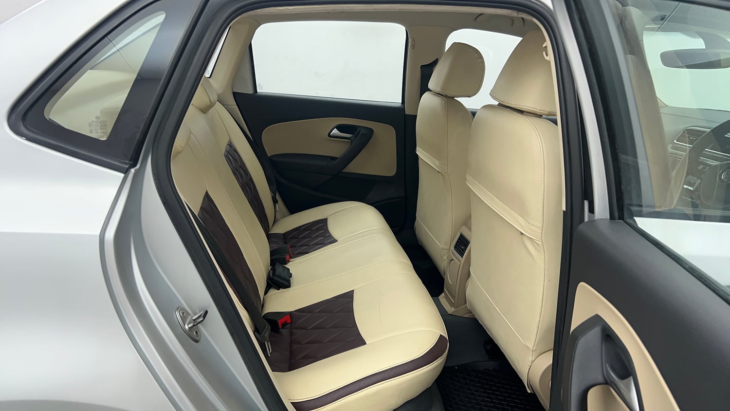 Used 2017 Volkswagen Ameo Highline Plus 1.5L AT (D)16 Alloy Diesel Automatic interior RIGHT SIDE REAR DOOR CABIN VIEW