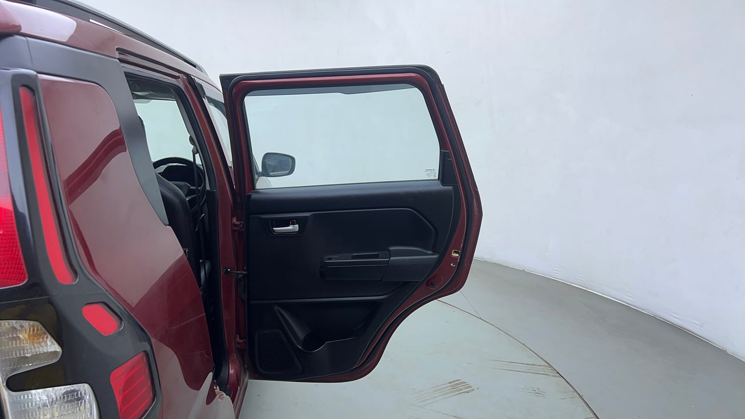 Used 2023 Maruti Suzuki Wagon R VXI 1.0 CNG Cng Manual interior RIGHT REAR DOOR OPEN VIEW