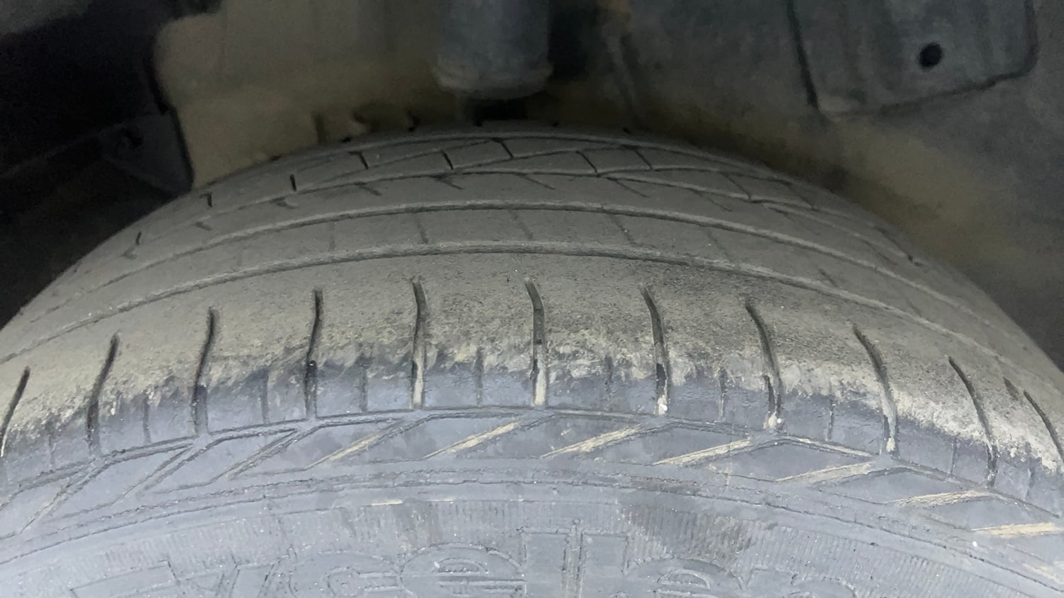 Used 2018 Tata Nexon XZ Plus Diesel Diesel Manual tyres RIGHT REAR TYRE TREAD VIEW